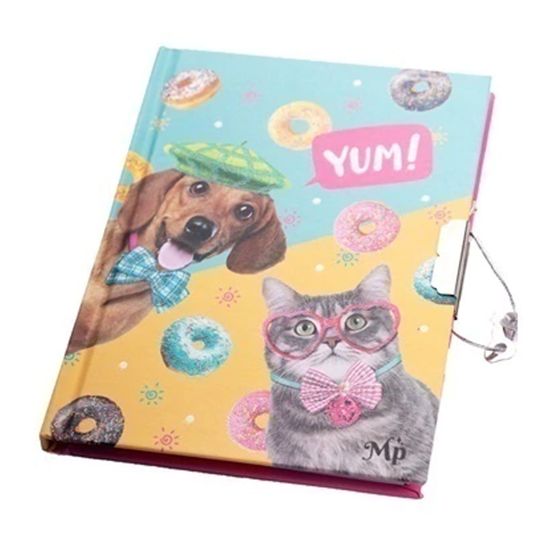  DIARIO INTIMO MULTIPAPER PET YUM 15X11;
CM 70 HOJAS